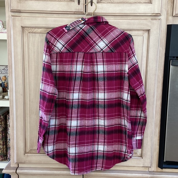 GAP boyfriend flannel shirt sz S plaid fuchsia black NWT - Picture 4 of 8